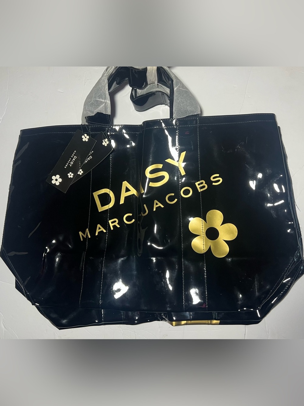 MARC JACOBS Black Gloss Daisy Tote with Gold Logo